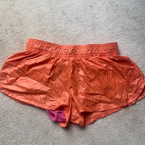 Adidas Stella McCartney orange running short XS - Picture 1 of 4